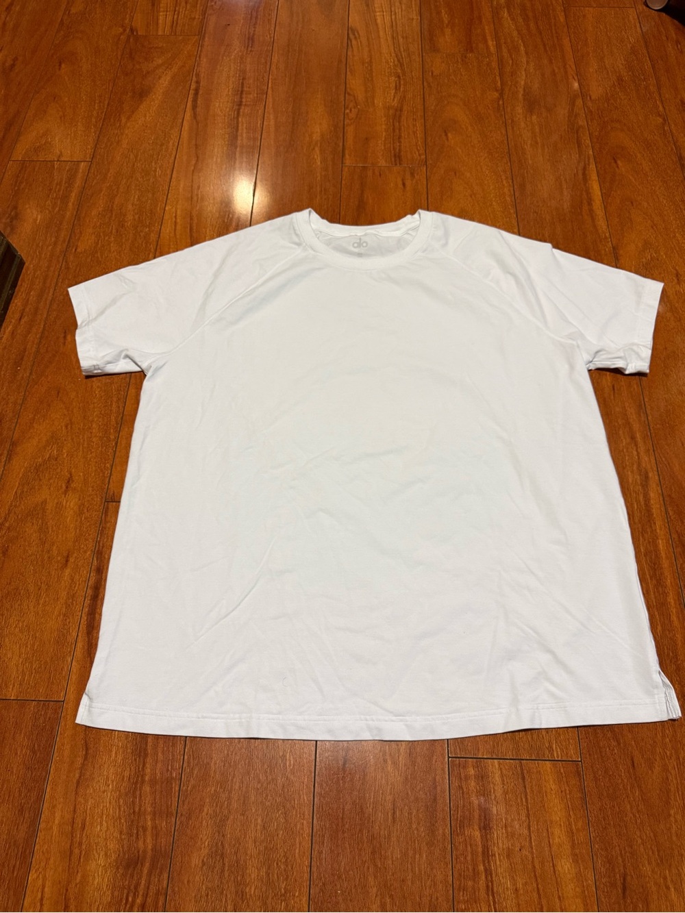 Alo yoga Men's White Crew Neck T-Shirt